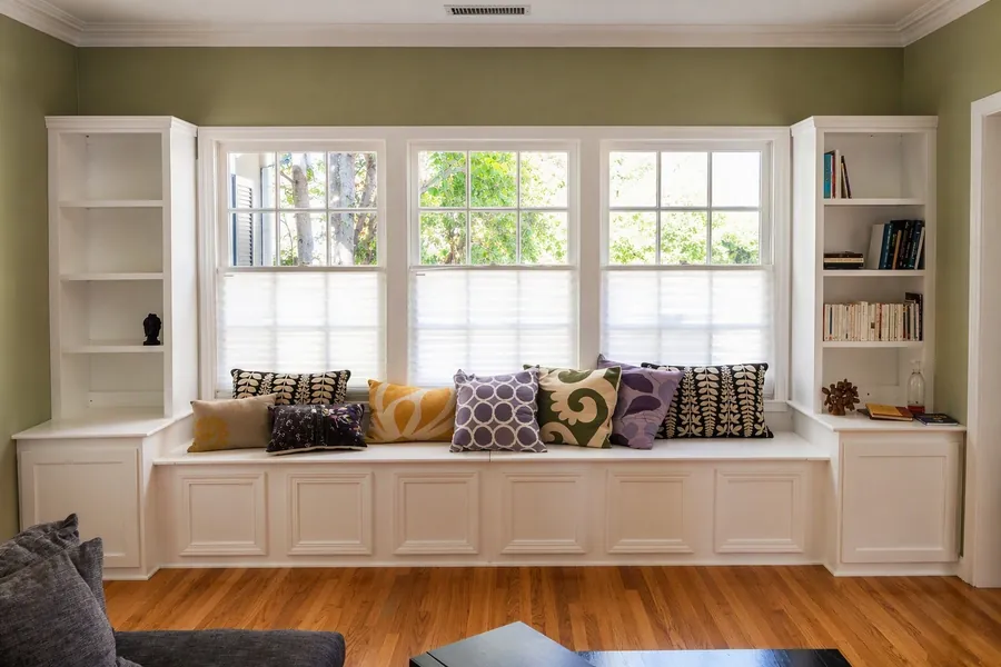 Window Seat & Library, Los Angeles